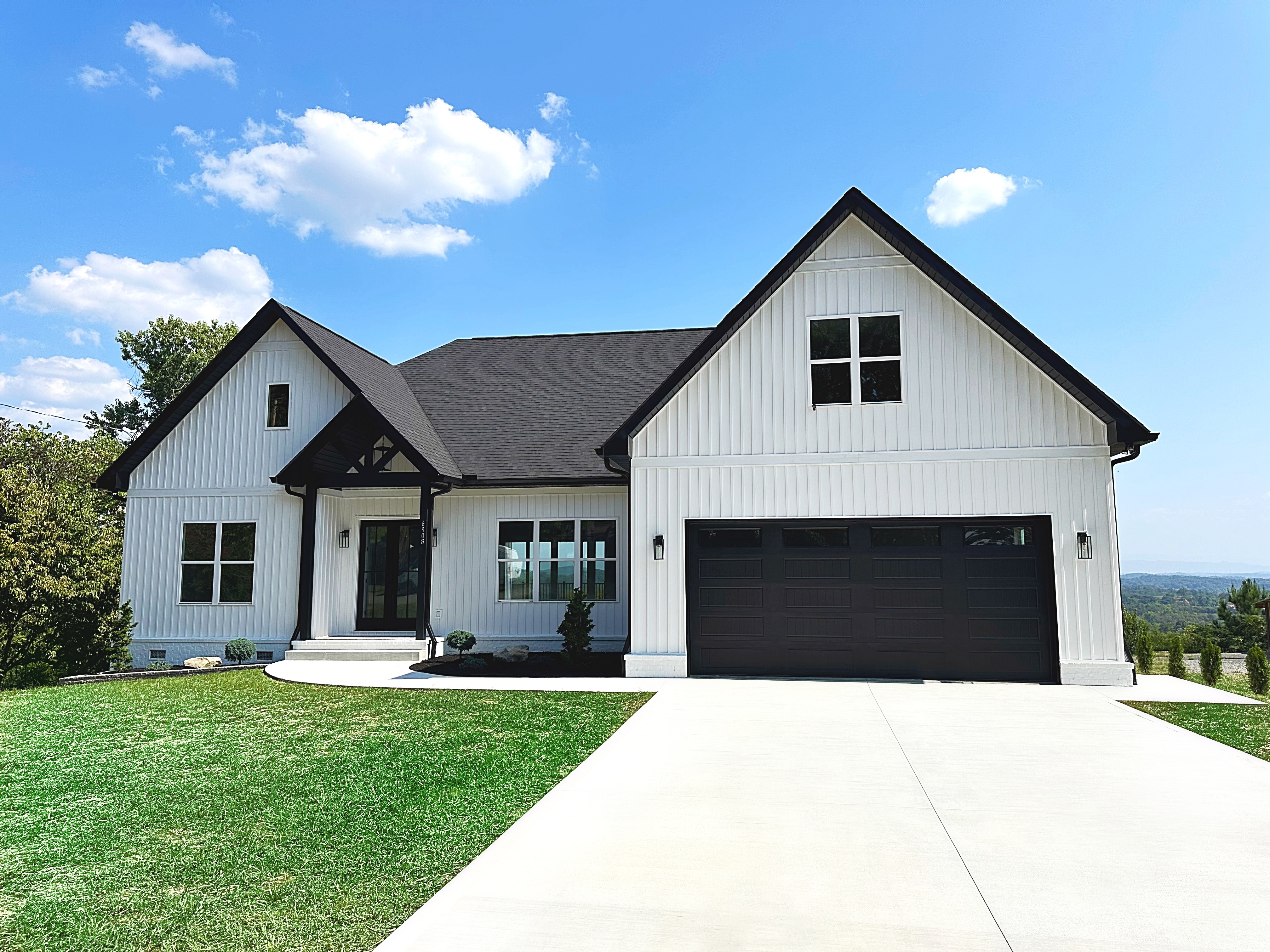 Exterior of 6908 Terry Drive